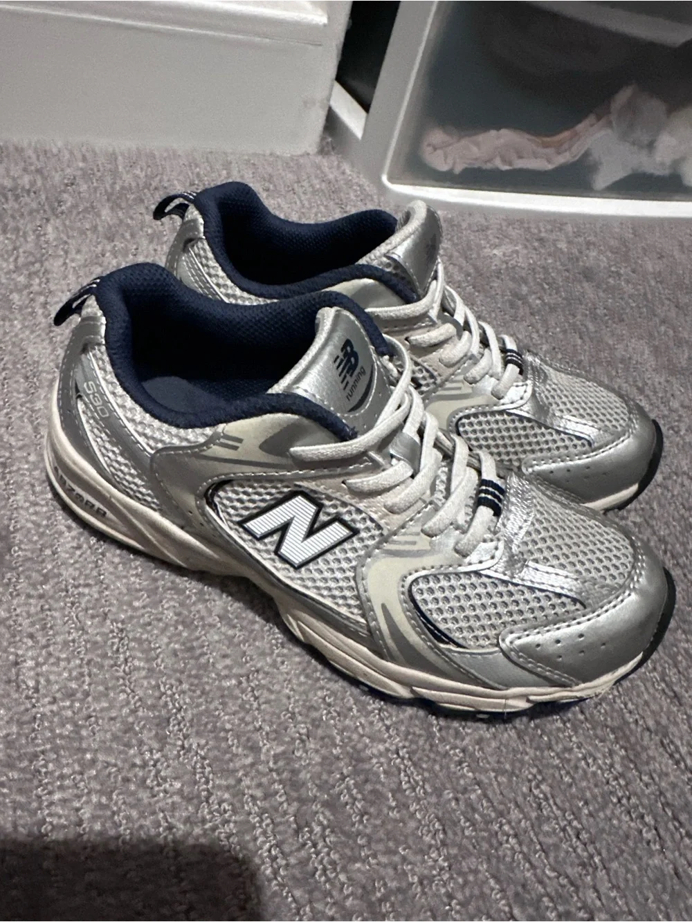 New Balance 530 Silver and Navy Mesh Athletic Sneakers